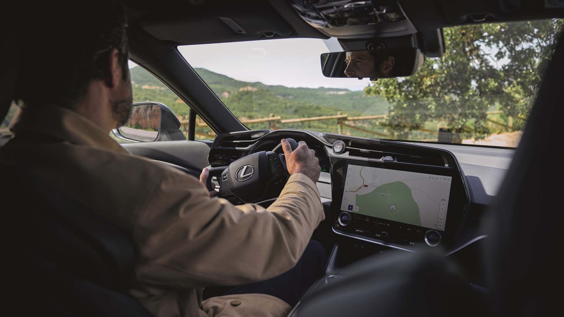 Lexus RZ 550e F SPORT