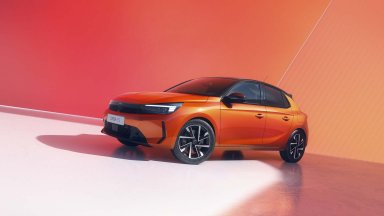 Opel Corsa получи цветни екстри в специалната серия YES