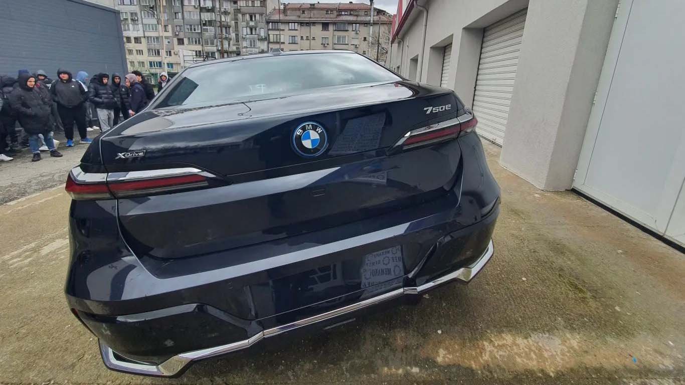 BMW 750e xDrive 