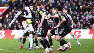 Груев и Лийдс удариха по шампионските амбиции на Вила, крах и за Челси