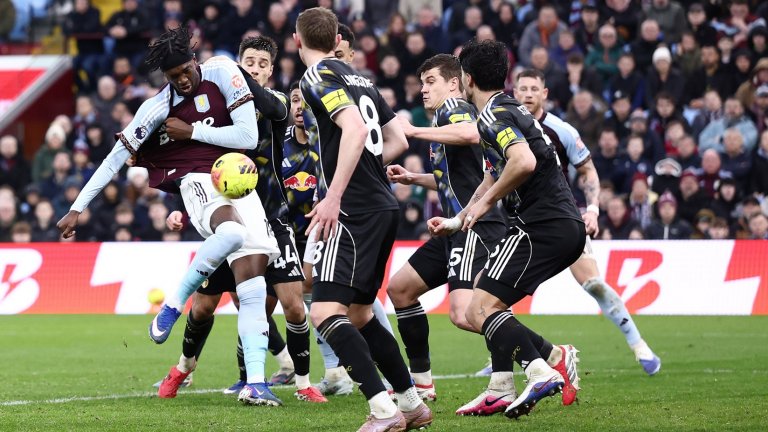 Груев и Лийдс удариха по шампионските амбиции на Вила, крах и за Челси