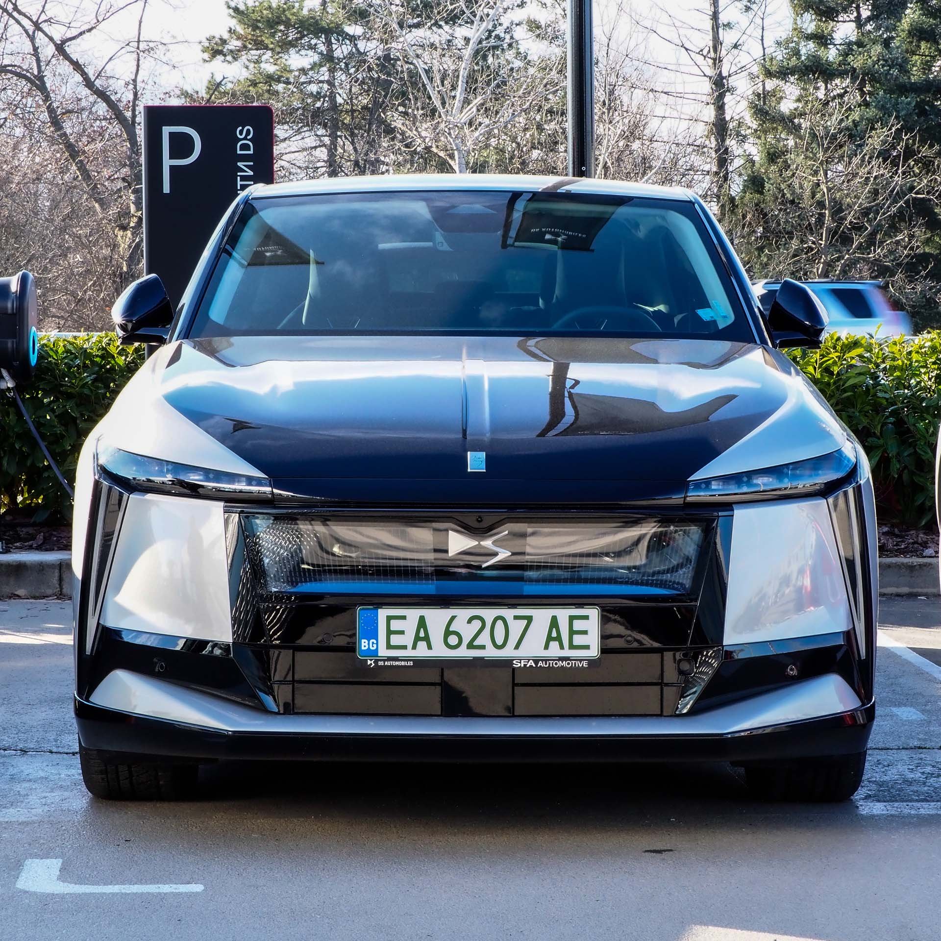 DS N°8 AWD Long Range Jules Verne