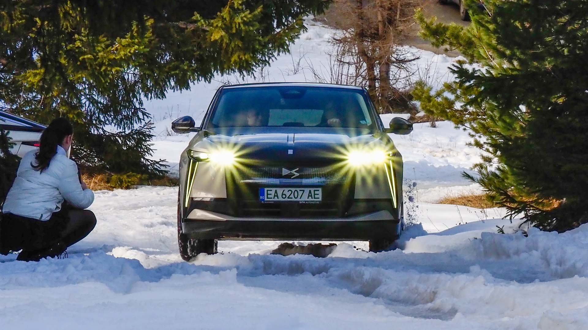 DS N°8 AWD Long Range Jules Verne