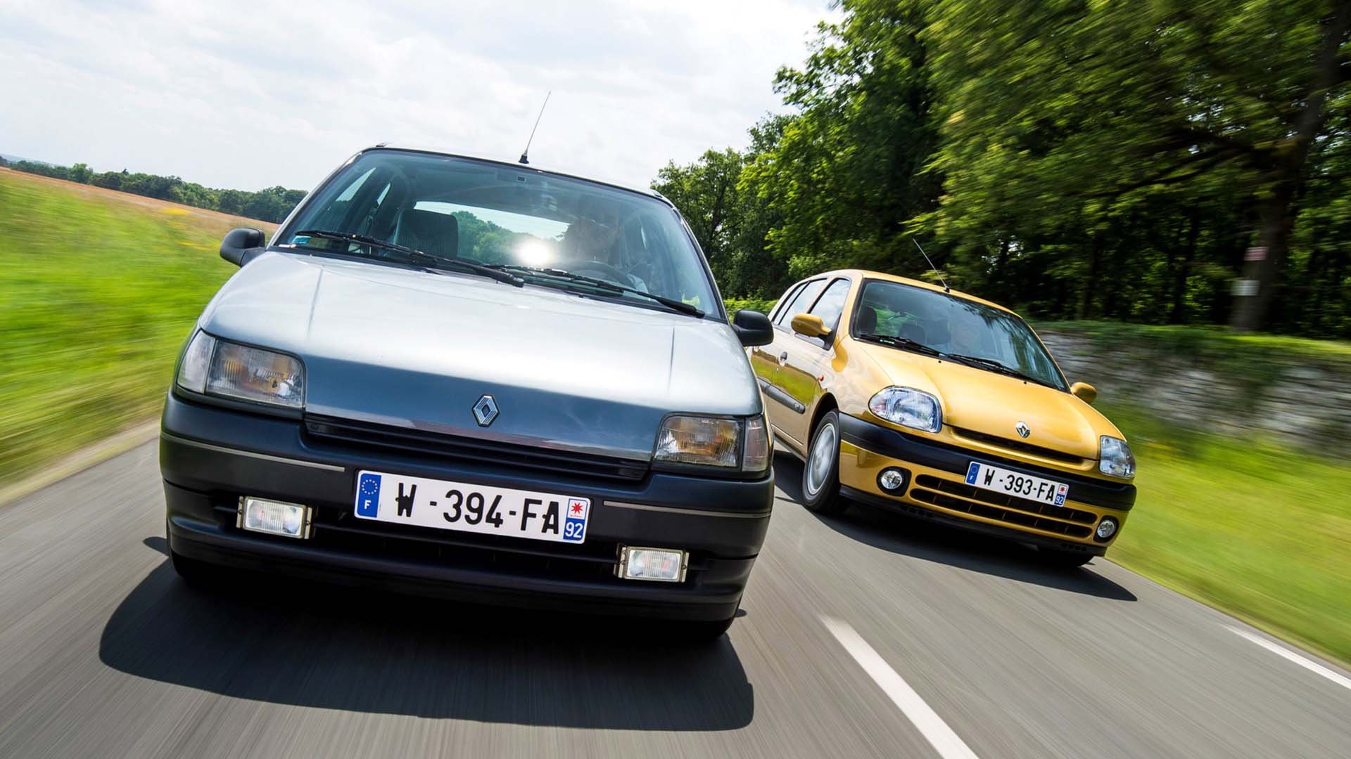 Renault Clio първо и второ поколение