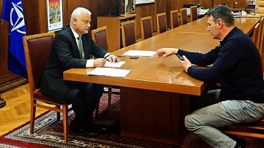 Вътрешният министър се срещна с кмета на Бистрица и обеща пълно разследване