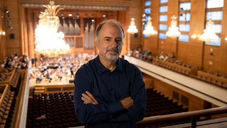 Mинистърът на културата Найден Тодоров с активна ангажираност към проблемите на сценичните изкуства