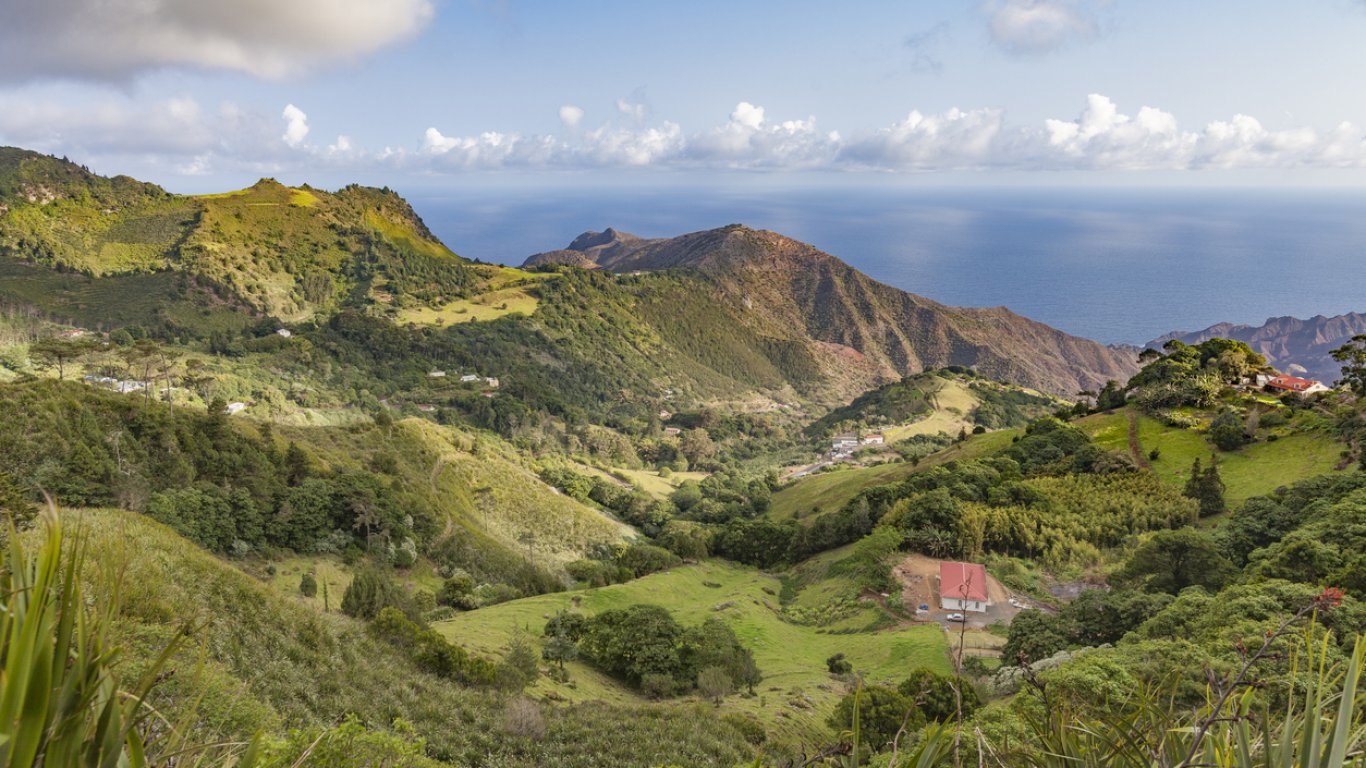 Островът, който загуби връзка с външния свят