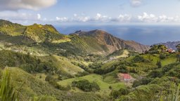 Островът, който загуби връзка с външния свят