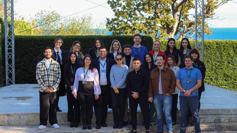 Първият студентски съвет в България става на 30 години