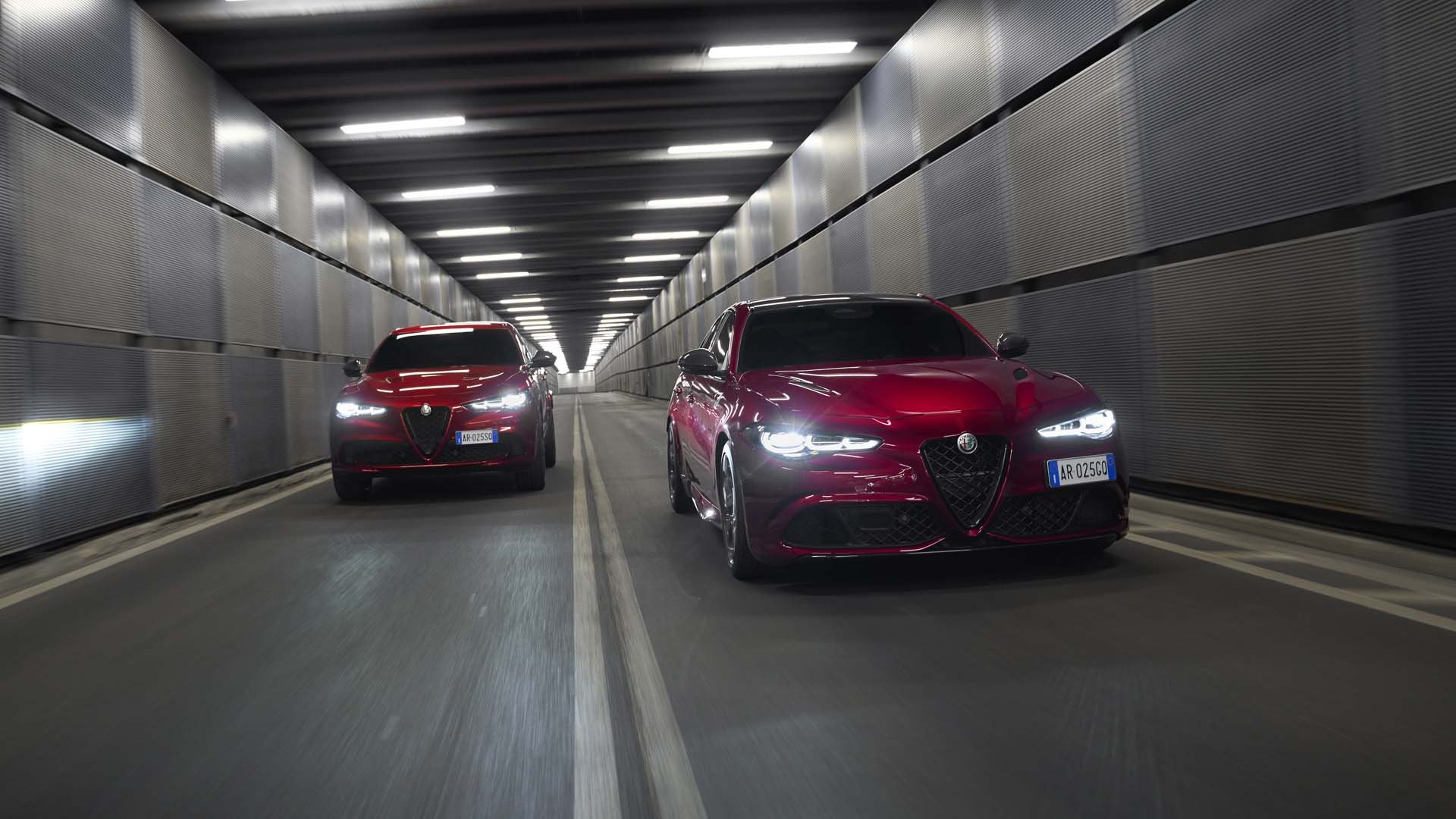 Alfa Romeo връща Giulia и Stelvio Quadrifoglio в Европа