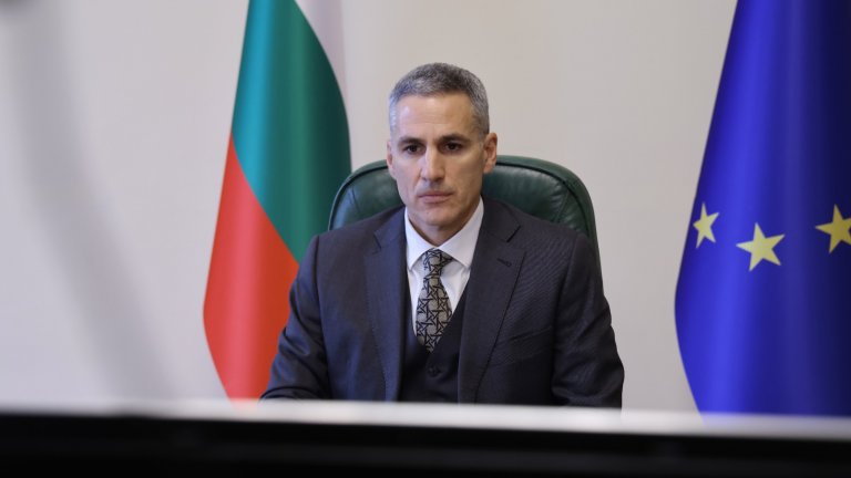 Гюров разпореди пълен преглед на всички обществени поръчки