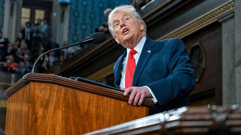 Тръмп в речта си "За състоянието на Съюза": Америка е в златна ера (снимки)