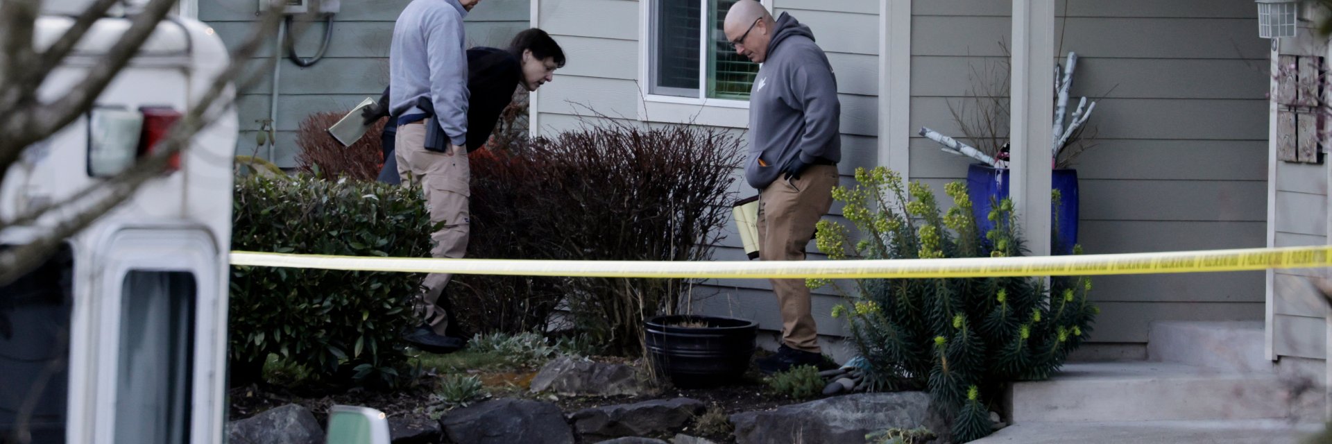 32-годишен уби четирима с нож и беше застрелян от полицията в щата Вашингтон (снимки)