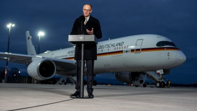 Мерц на първа официална визита в Китай като канцлер