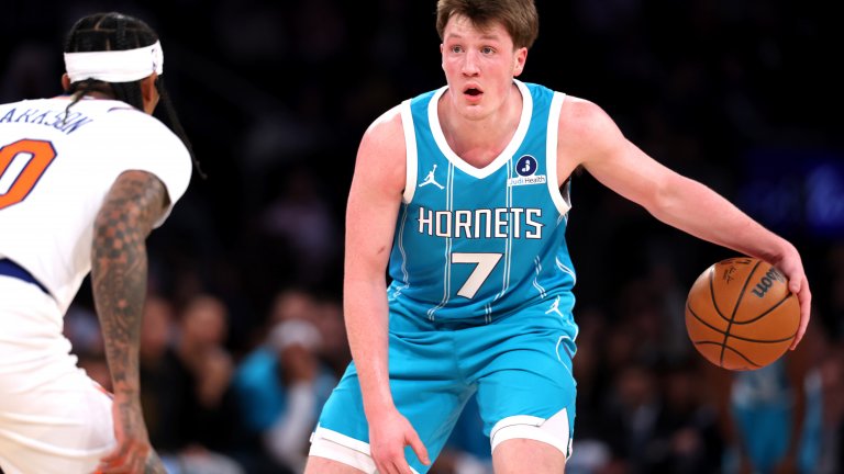 Новобранец от Шарлът бележи в рекордно темпо, дори и Къри не го бе правил