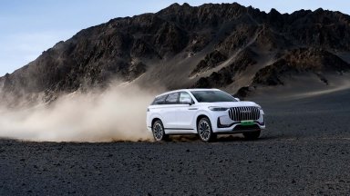 Jaecoo 8 идва скоро със 7 места и пробег от 1100 км