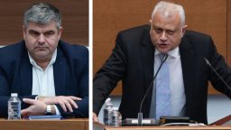 Дечев пил кафе с шефа на "Криминална полиция", обсъдили "Петрохан", но нямало натиск