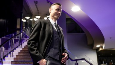 Бербатов не отрече, че е канен за министър, но "не е готов" за поста