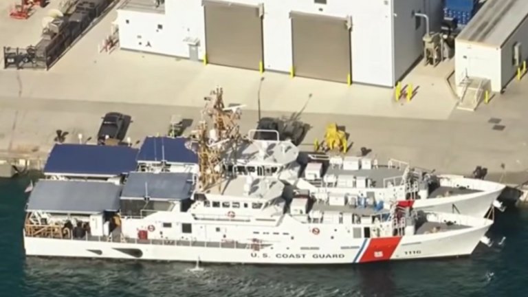 Въоръжени кубинци опитаха да проникнат от Флорида в Куба с лодка, граничарите ги застреляха 