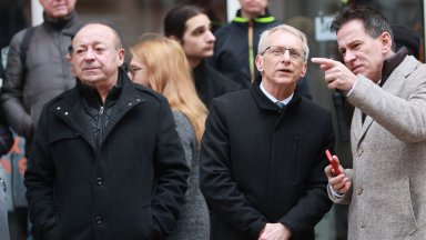 Протест пред ВСС преди заседанието за смяна на Сарафов (снимки)