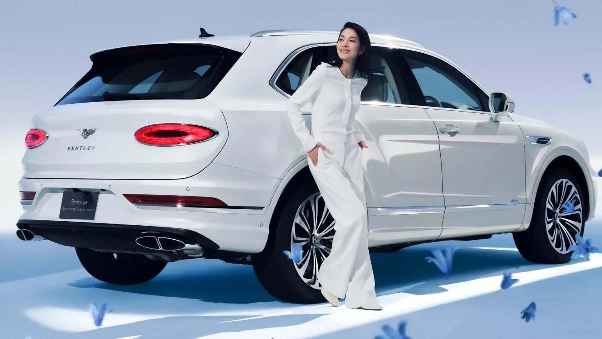 Bentley Mulliner Bentayga Something Blue 