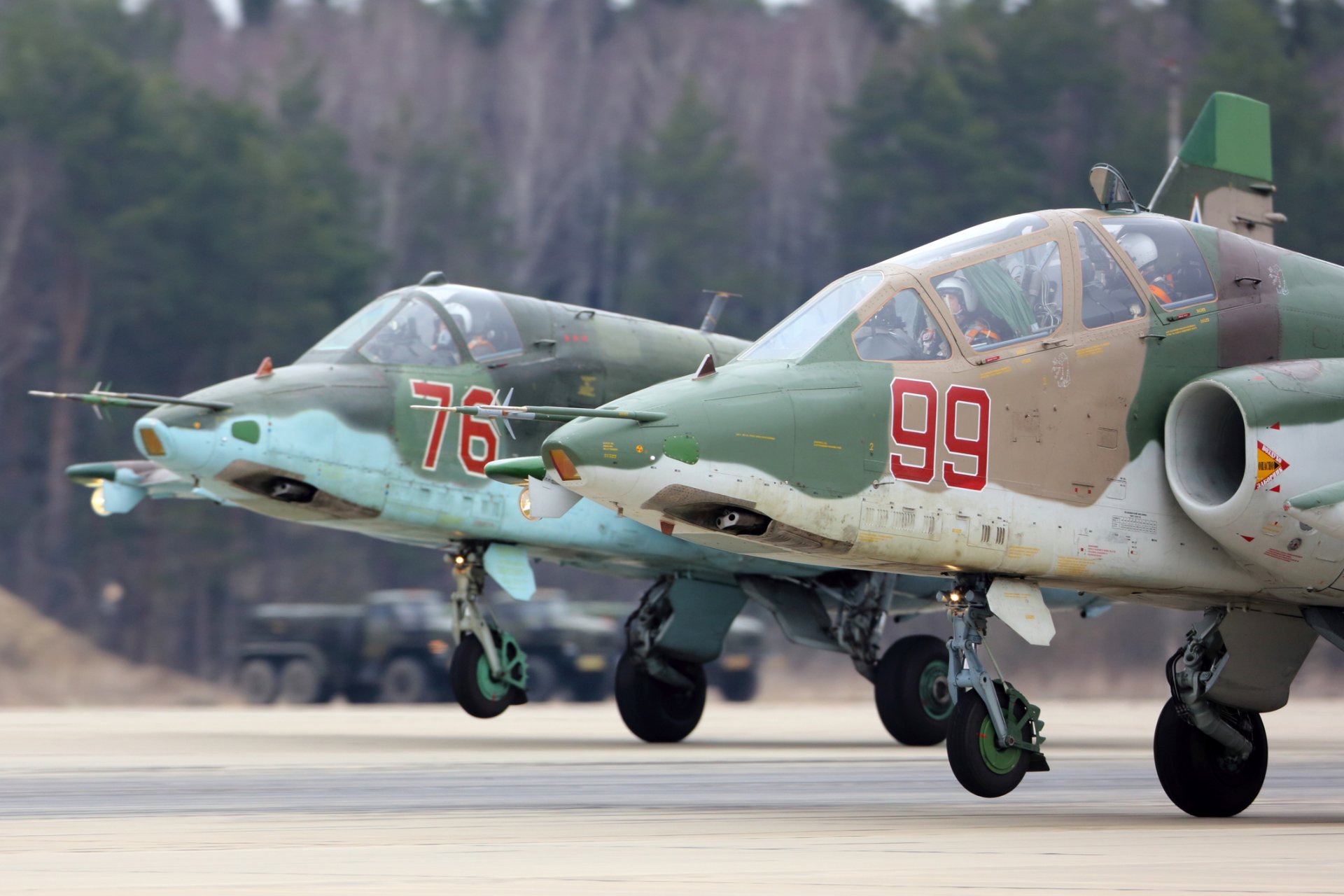 Руски Су-25