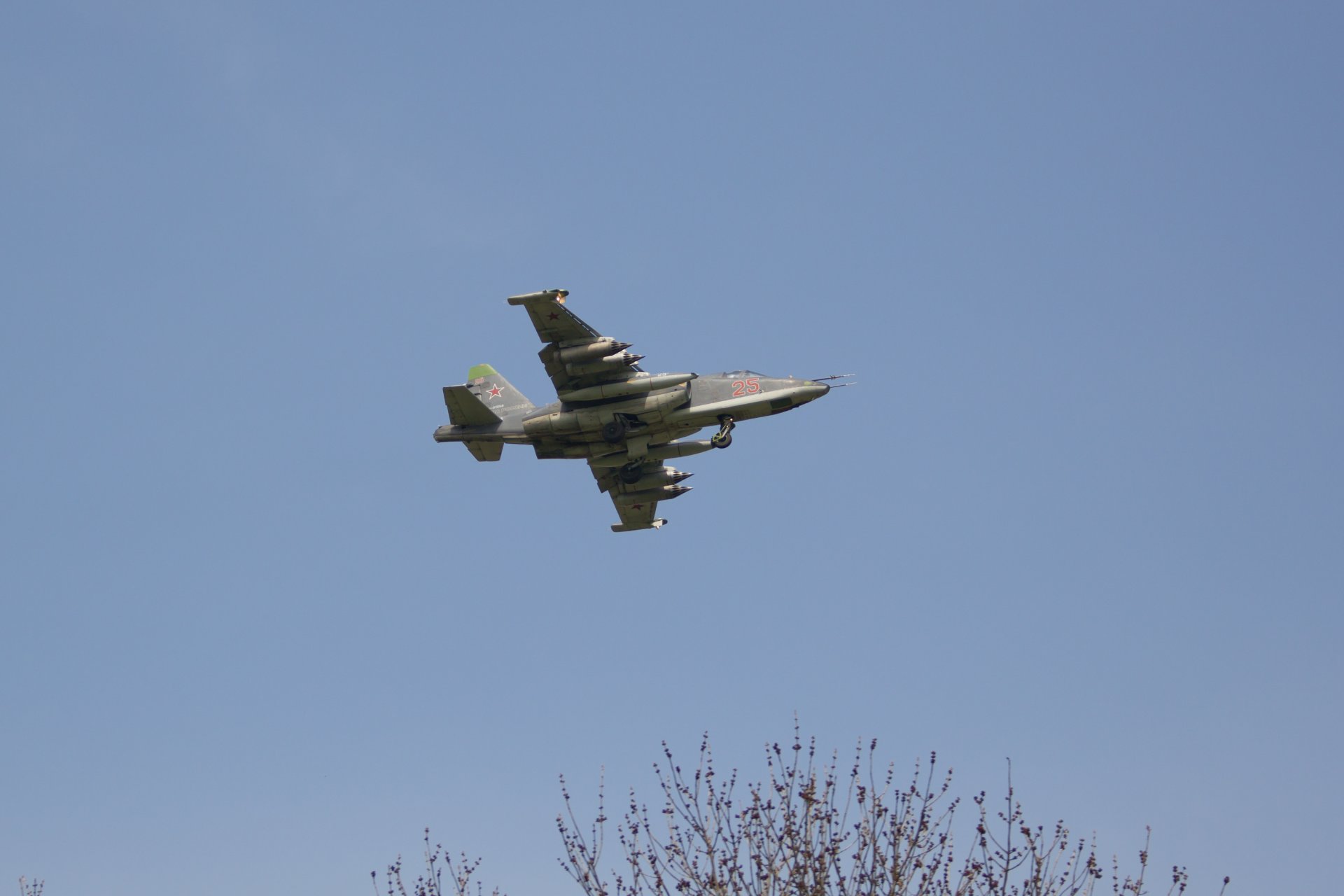 Руски Су-25