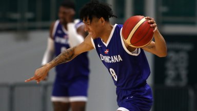 Чудо под коша? Доминиканската република би Щатите на баскетбол за първи път от 37 г.