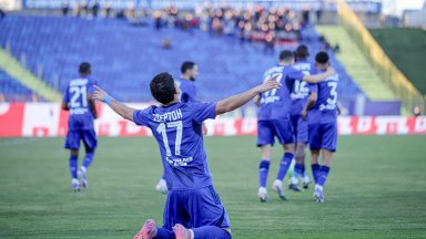 Алгоритъм изчисли различните сценарии и шансовете за "синя" титла