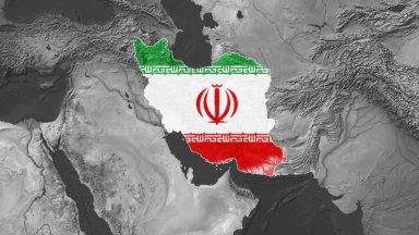 САЩ опитват да сринат ислямската република, но вакуумът може да роди още по-агресивен режим