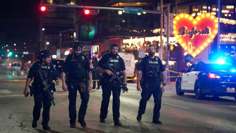 Мъж откри стрелба в бар в Остин, трима убити и 14 ранени, подозират тероризъм (снимки)