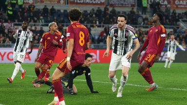 Юве прободе Рома в последната сцена на голов спектакъл