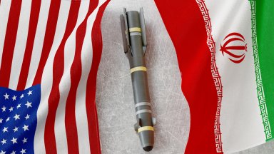 САЩ бързат да приключат войната срещу Иран преди да изхабят боеприпасите си