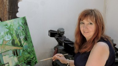 Варненската градска галерия запознава публиката с творчеството на художничката и педагог Галина Литвин-Костадинова