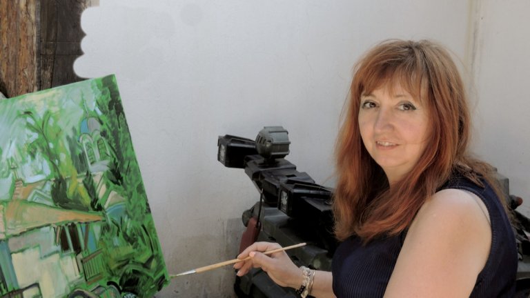 Варненската градска галерия запознава публиката с творчеството на художничката и педагог Галина Литвин-Костадинова