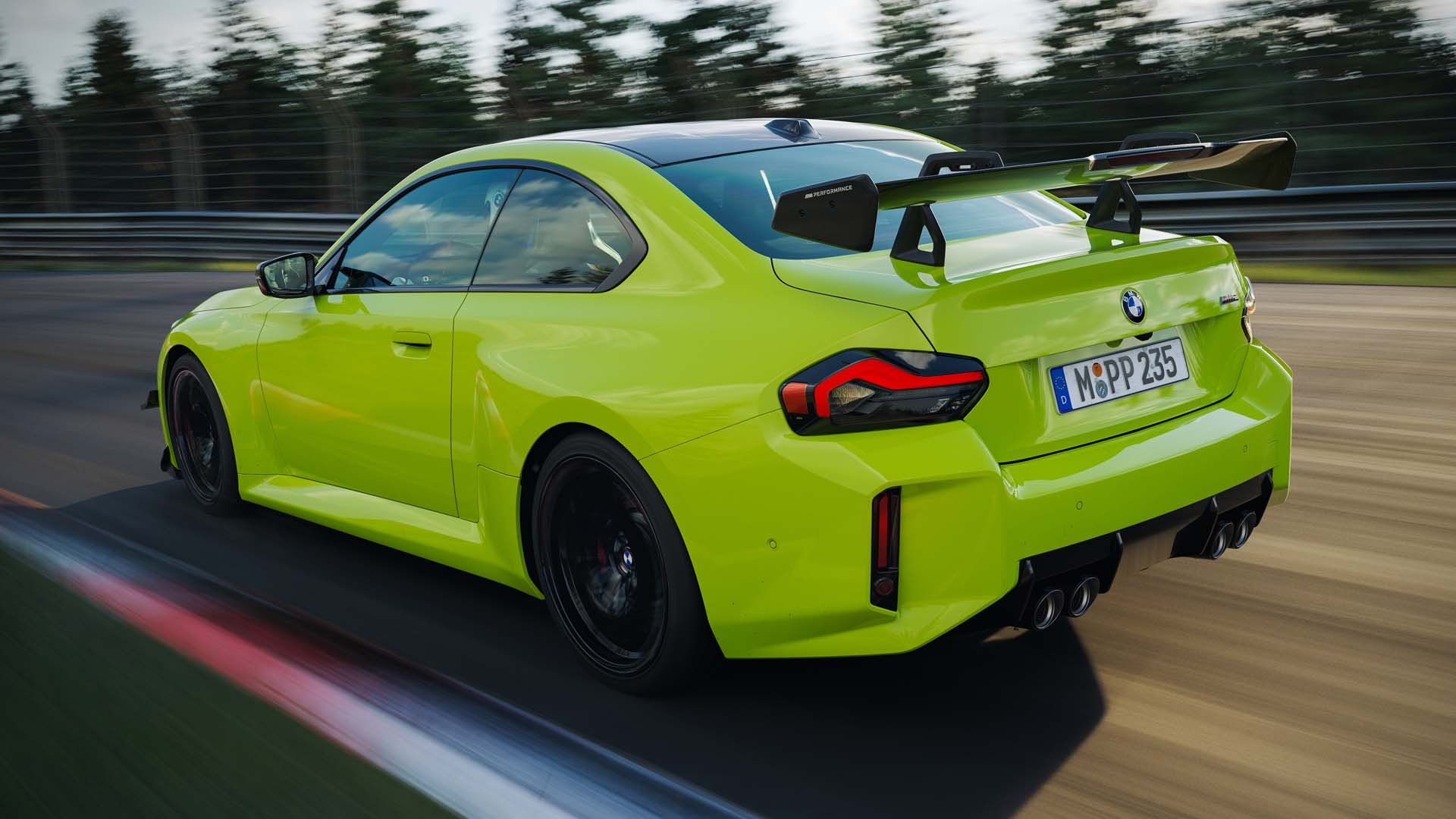 BMW M2 с M Performance Track Kit