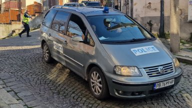 Седмокласничка от пловдивската математическа гимназия е сложила край на живота си 