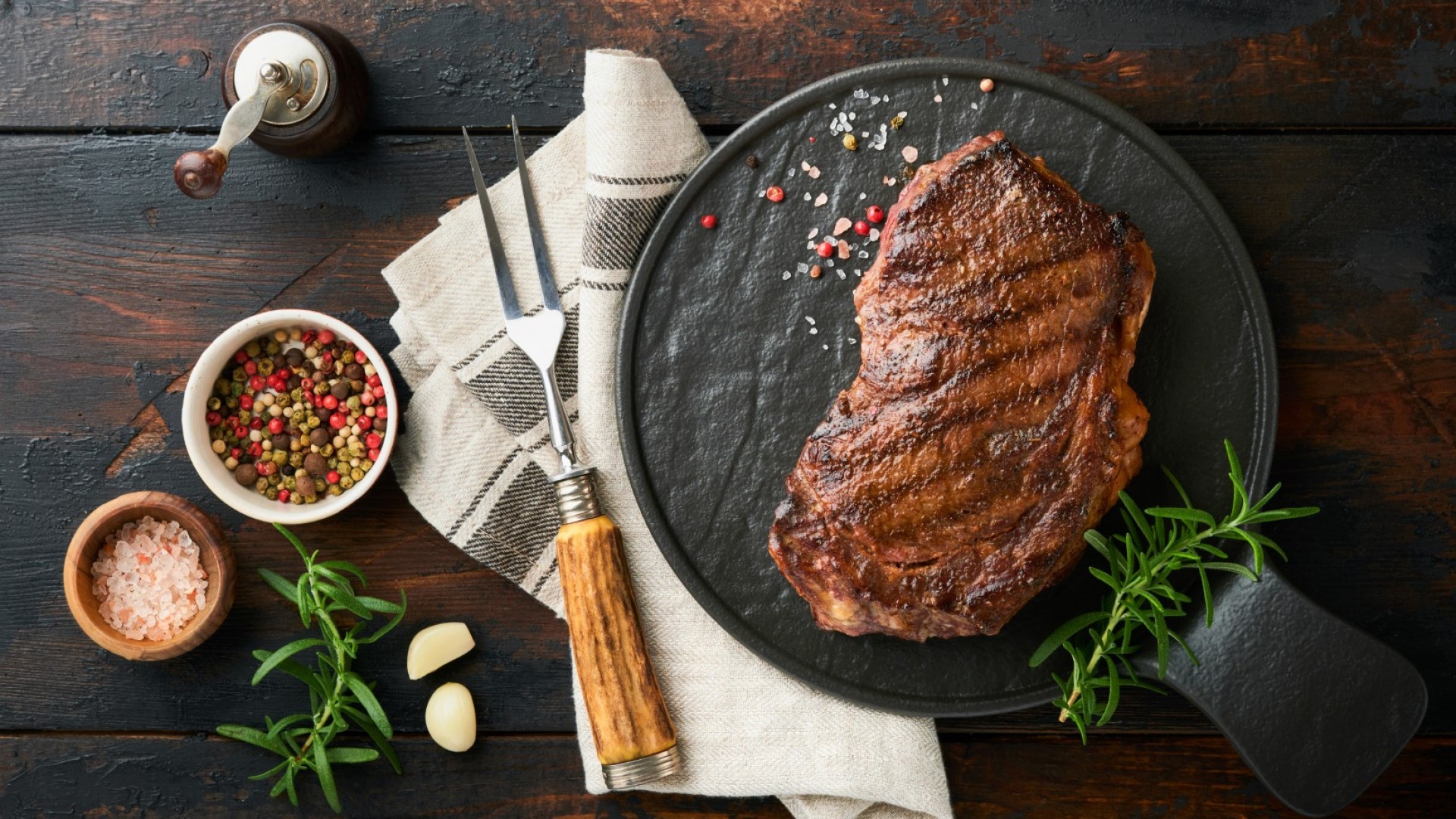 За 10 минути: Перфектни рибай стекове в еърфрайър