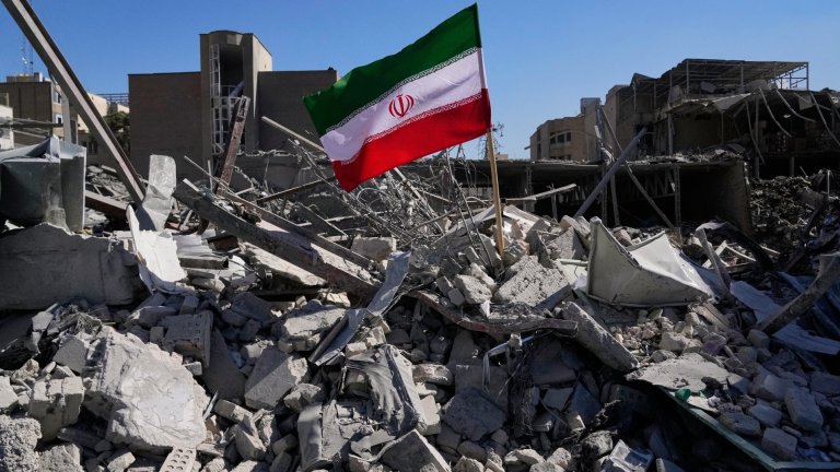 САЩ и Израел удариха сградата на институцията, която трябва да избере нов лидер на Иран