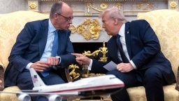 Тръмп спира търговията с Испания заради отказ да предостави на САЩ бази за удари по Иран