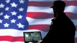 Американското разузнаване: Войната не разклаща властта в Техеран