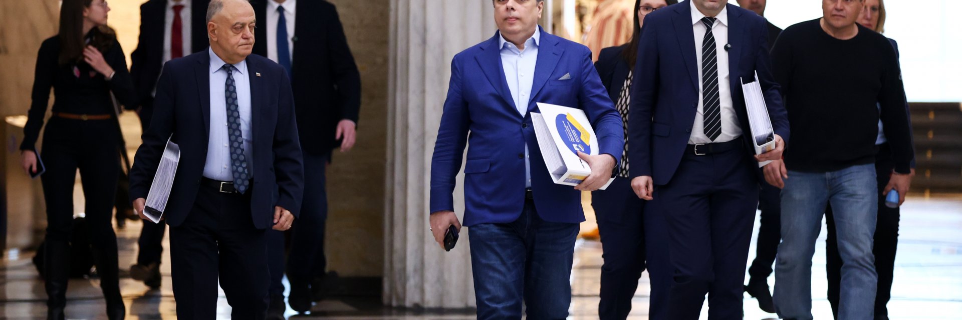 ПП-ДБ се регистрираха за вота и заявиха, че коалицията е единна