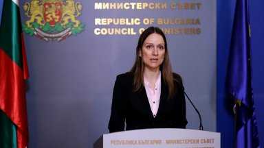 Властта успокоява: Имаме горива, не се очаква недостиг