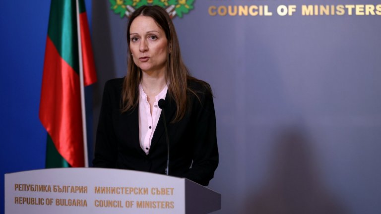 КЗП започва проверки по бензиностанциите заради цените на горивата