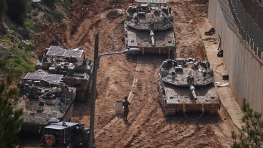 Израелските сухопътни сили навлязоха в ливанския град Хиям