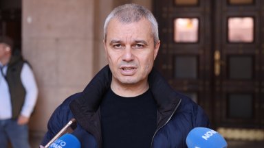 Костадинов поиска от Гюров мандат за преговори с Иран, за да не ни ударят