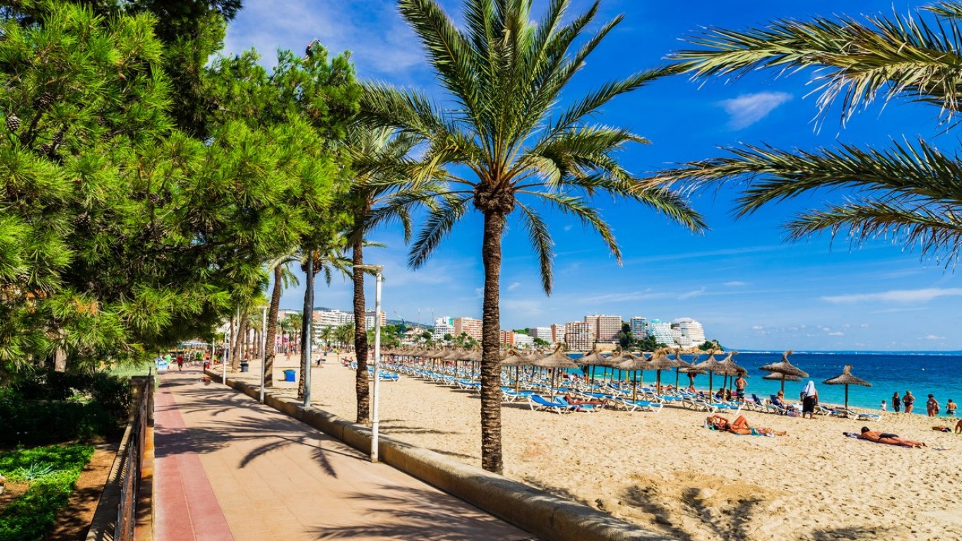 Магалуф: От парти столица до пример за промяна 