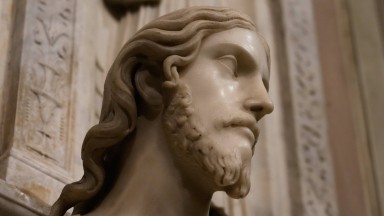 Скулптурата на Христос в базиликата Сант'Агнезе фуори ле мура в Рим е дело на Микеланджело