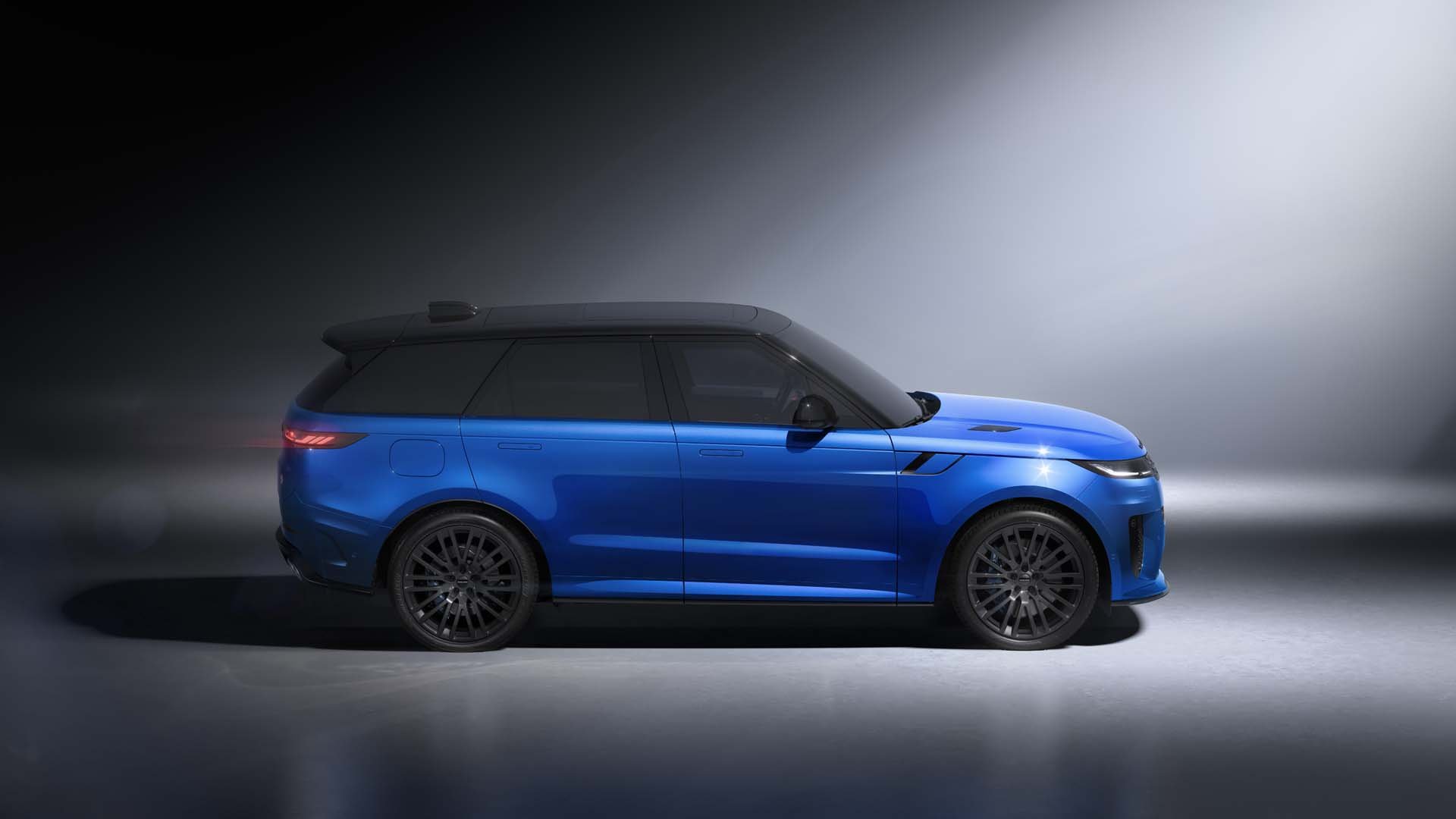 Range Rover Sport SV Ultimate Edition