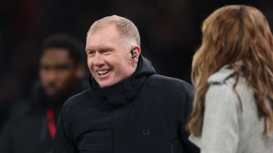 Легендата Пол Скоулс се подигра на Юнайтед за първата загуба с Карик